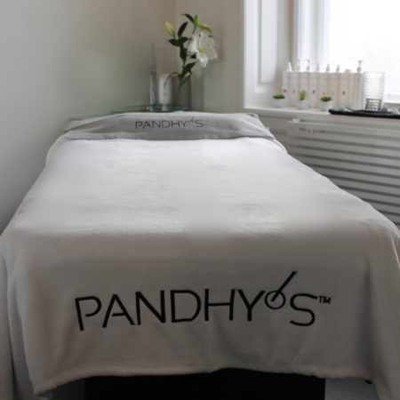 PANDHY’S Blanket (150x200 cm, 100% Polyester, white)